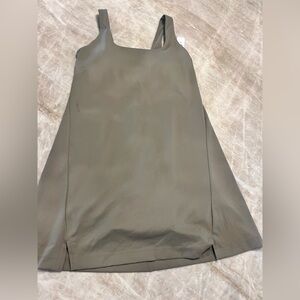 NWT! Old Navy Athletic Dress w/ Built in Shorts. Olive Green. Small Petite.